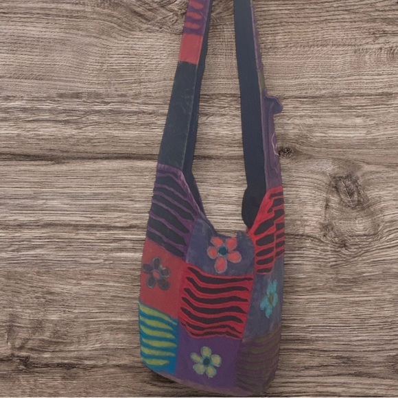 Rising Sun Woman’s Hobo Bag - Picture 3 of 8